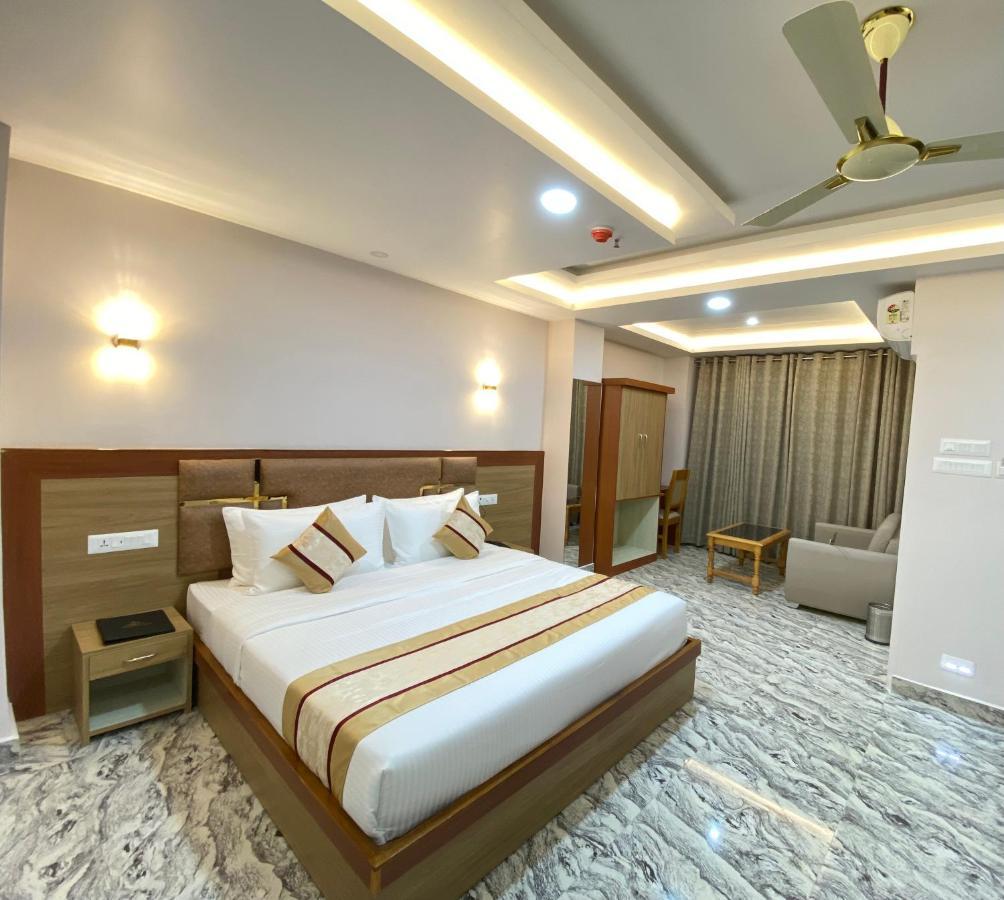 Hotel Imolesh Imphal Extérieur photo